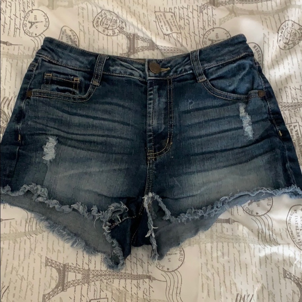 Women’s Refuge denim shorts